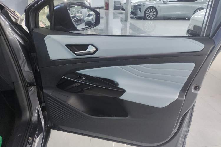 Used Volkswagen ID.4 X 2023 Pure Smart Edition
