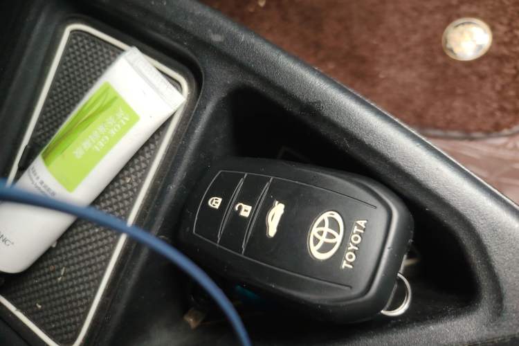 Used Toyota RAV4 2013 2.5L Automatic 4x4 Elite Edition
