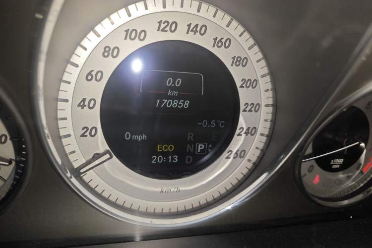 Used Mercedes-Benz GLK-Class 2014 GLK 260 4MATIC Dynamic Model