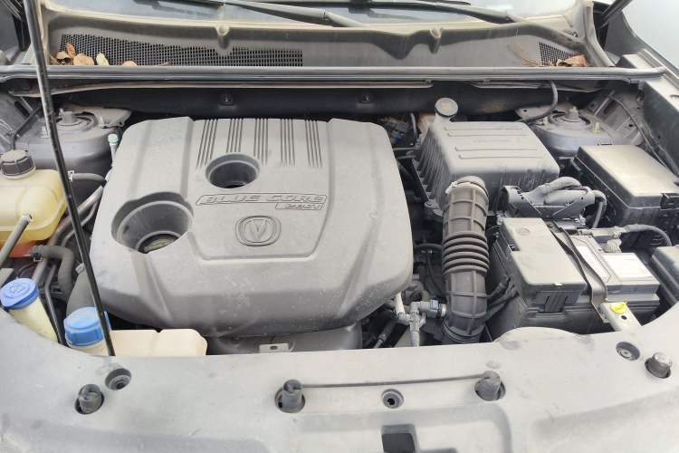 Used Changan CS75 PLUS 2022 1.5T Automatic Luxury Model
