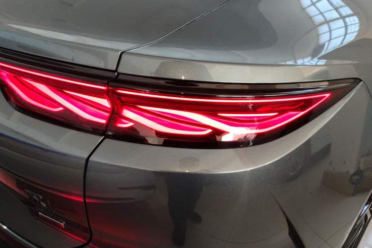 Used BYD Han L 2025 DM-p Four-Wheel-Drive LiDAR Flagship Model
