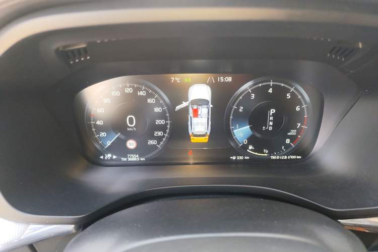 Used Volvo XC60 2019 T5 4x4 Smart & Dynamic Sport Edition China VI Standard
