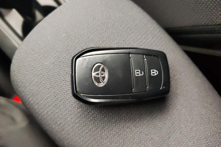 Used Toyota FRONTLANDER 2023 2.0L CVT Leading Edition
