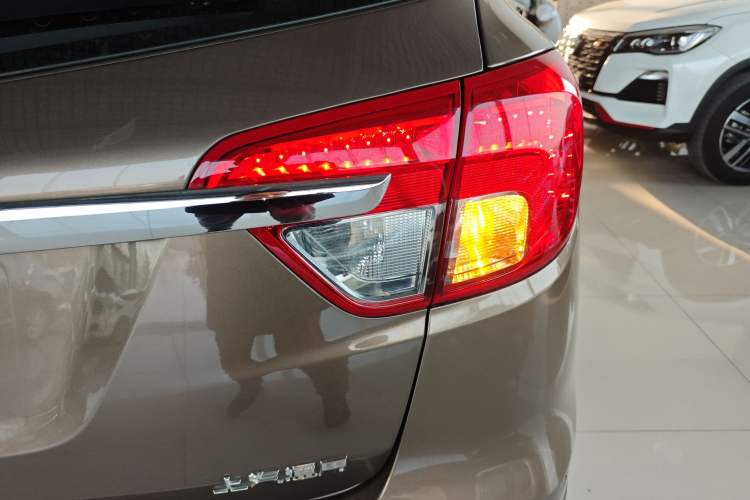 Used Buick Envision 2016 28T Four-Wheel Drive Elite Version