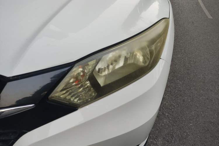 Used Honda Vezel 2015 1.5L CVT two-wheel drive Comfort trim
