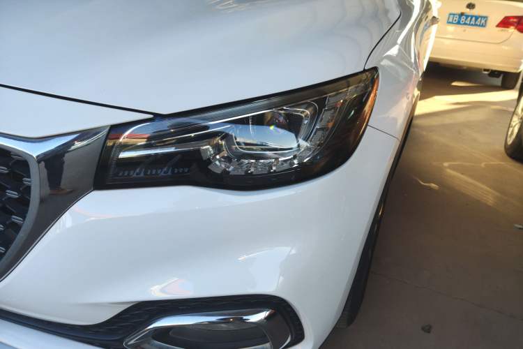 Used MG HS 2019 20T Automatic Two-Wheel Drive Trophy Super Sport Version China VI Standard
