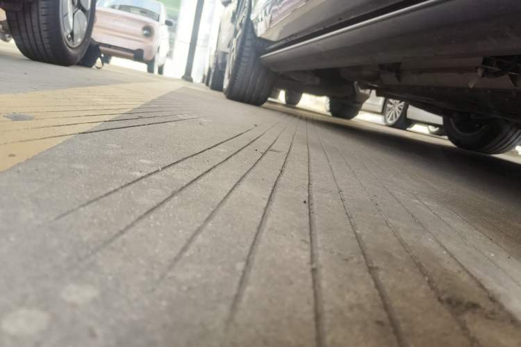 Used GAC Trumpchi ES9 2024 PHEV with 143 km Max
