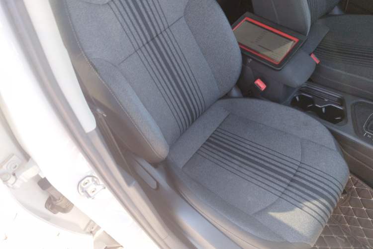 Used Volkswagen Tharu 2022 280TSI Two-Wheel Drive Trend Edition
