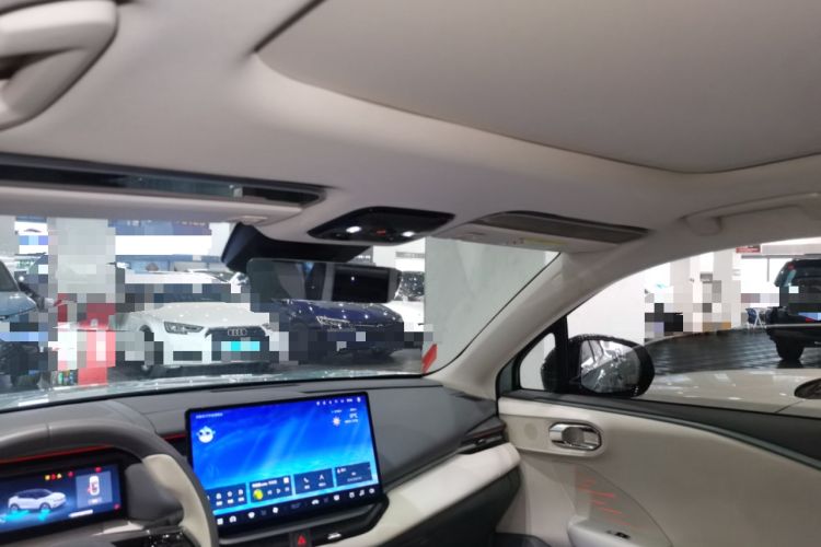 Used Lynk & Co 06 EM-P 2023 EM-P 126 Long-Range Halo
