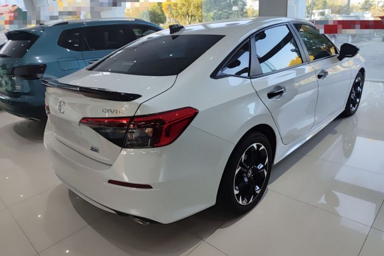 Used Honda Civic 2022 240TURBO CVT Dynamic Edition
