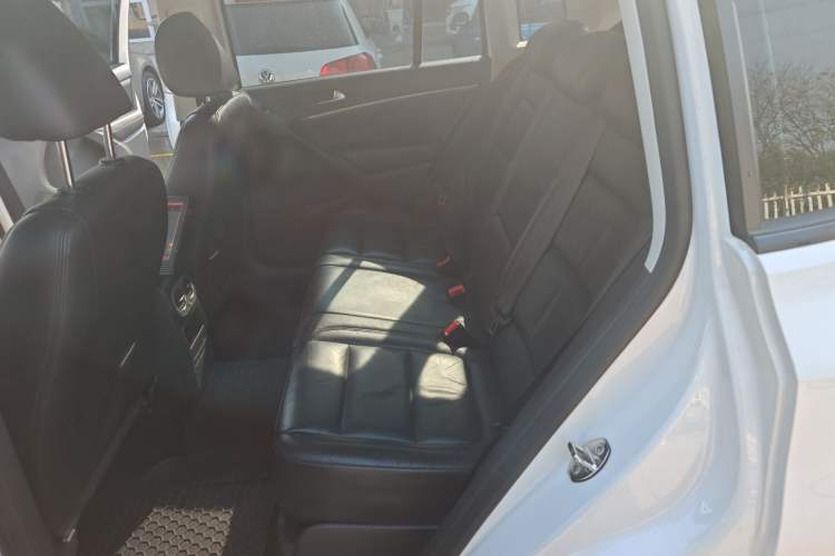 Used Volkswagen Tiguan 2015 1.8TSI Automatic Two-Wheel Drive Comfort Edition
