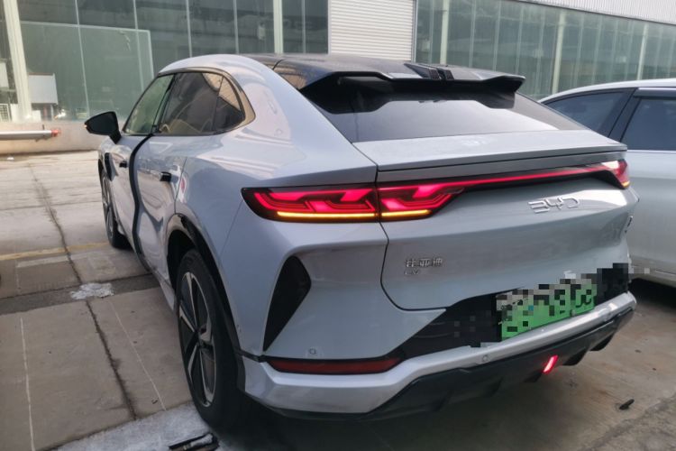 Used BYD Song L EV 2025 Intelligent Driving Version 662 km LiDAR Excellence Edition
