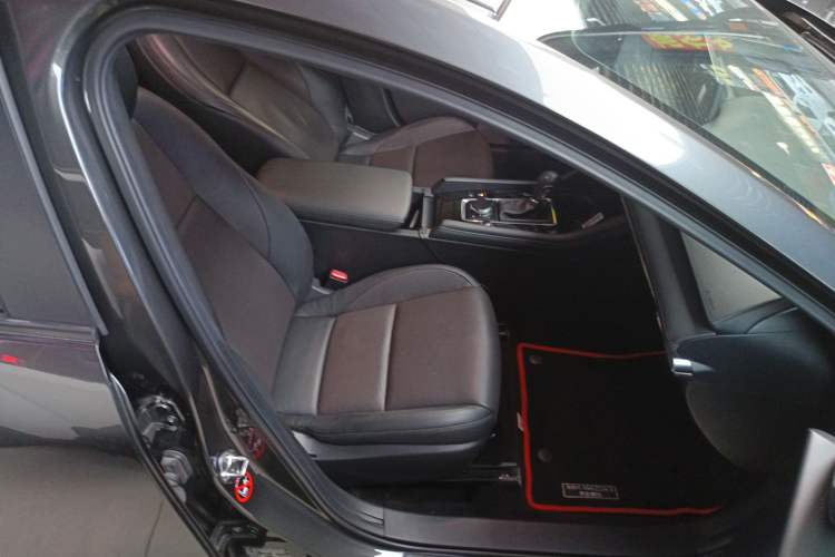 Used Mazda Mazda 3 Axela 2020 2.0L Automatic Zhiya Edition