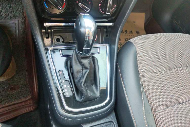 Used Volkswagen C-TREK 2018 230TSI DSG Comfort Model