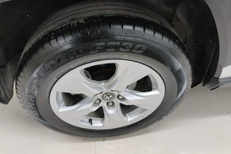 Used Toyota RAV4 2023 2.0L CVT Two-Wheel Drive Urban Edition
