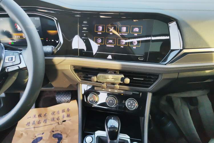 Used Volkswagen Sagitar 2021 280TSI DSG Excellence Edition
