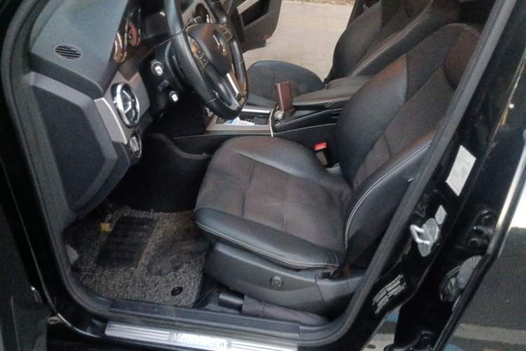 Used Mercedes-Benz GLK-Class 2015 GLK 260 4MATIC Dynamic Edition Ultimate Version
