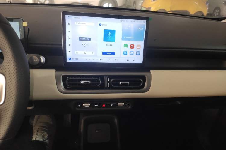 Used Wuling Bingo PLUS 2024 330 km Range Five-Seater Version