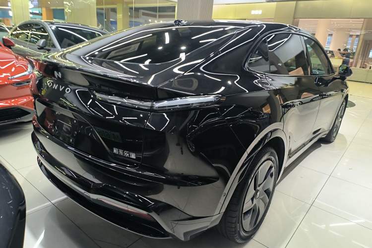 Used ONVO L60 2024 60 kWh All-Wheel Drive
