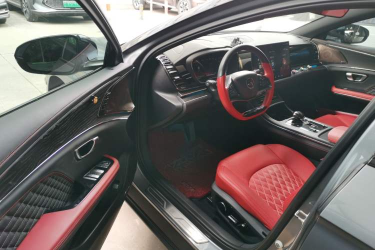 Used BYD Han 2020 EV Four-Wheel Drive High-Performance Flagship Model
