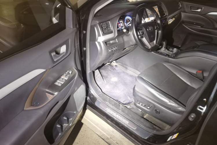 Used Toyota Highlander 2021 2.0T Four-Wheel Drive Luxury Edition 7 Seats