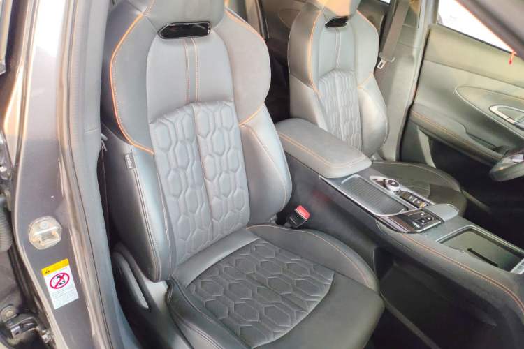 Used Changan UNI-T 2022 1.5T Prestige Version
