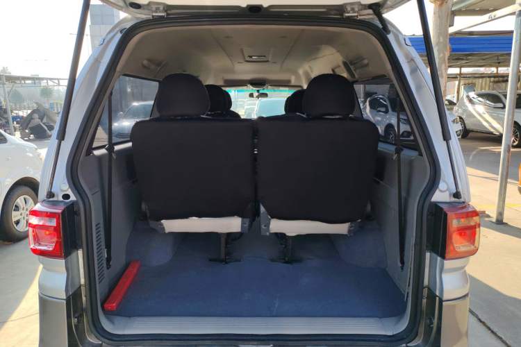 Used FORTHING Lingzhi 2019 Facelifted M3L 1.6L 7-Seater Standard Model