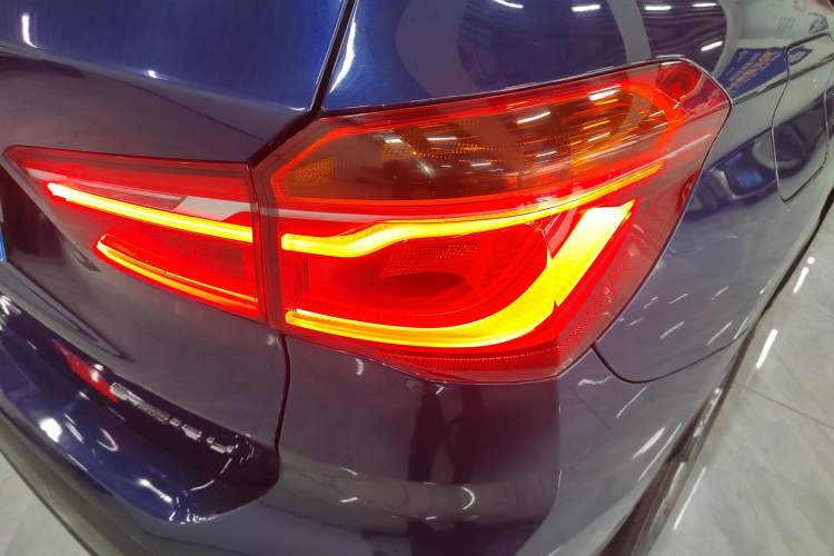 Used BMW X1 2018 sDrive18Li Luxury Model
