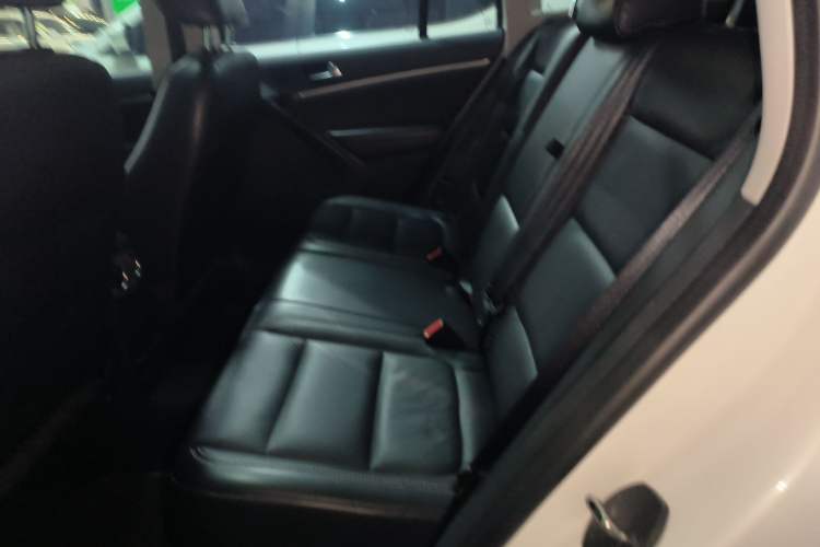 Used Volkswagen Tiguan 2017 300TSI Automatic Two-Wheel Drive Silk Road Comfort Edition
