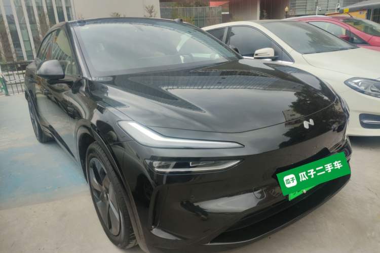 Used ONVO L60 2024 85 kWh Rear-Drive Version
