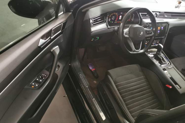 Used Volkswagen Magotan 2020 380TSI DSG Luxury Version
