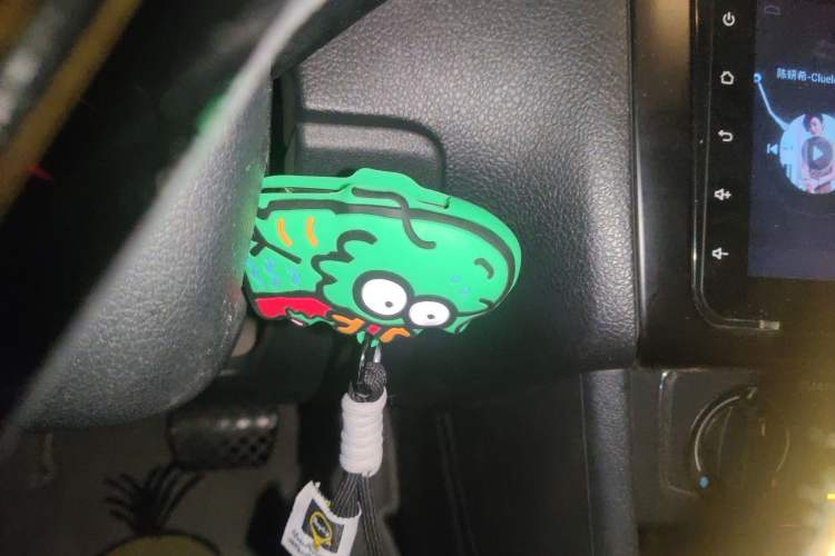 Used Volkswagen Polo 2016 1.6L Automatic Comfort Model