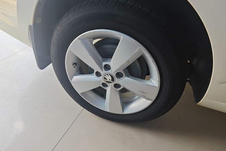 Used Skoda Rapid 2016 1.6L Automatic Chuanxing Edition
