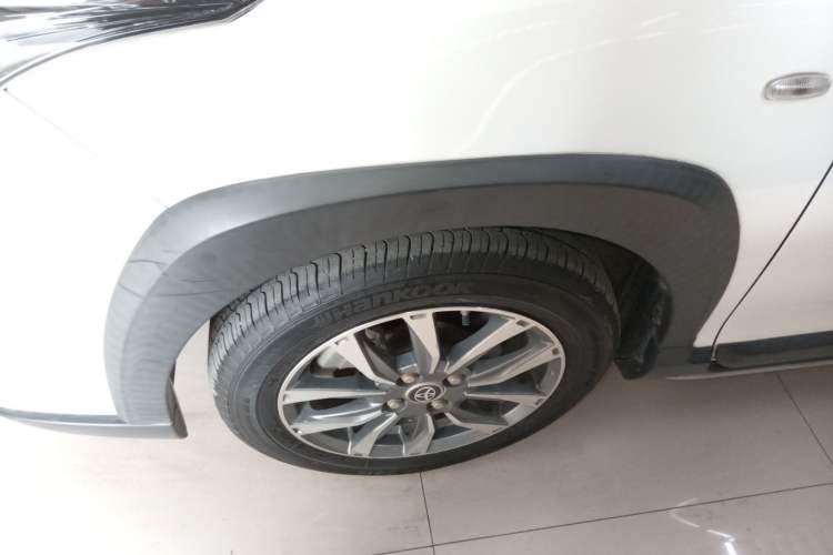 TDK.VehicleDetails.img