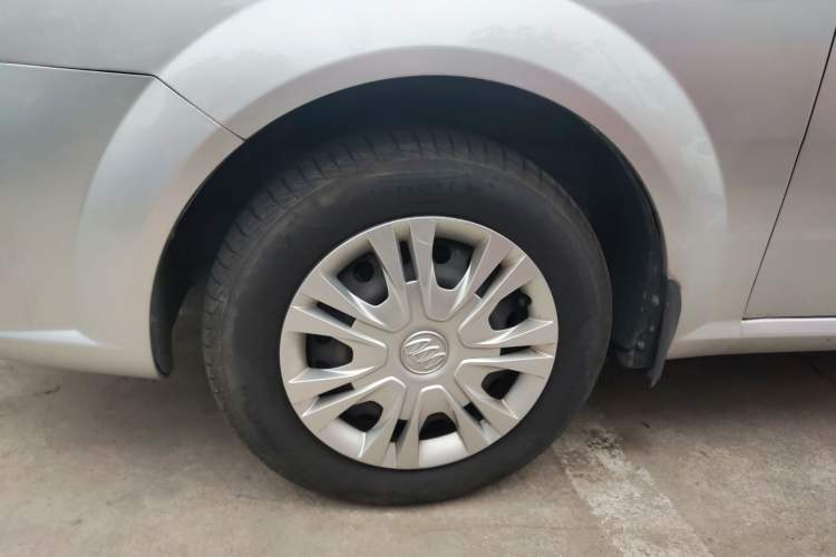 Used Buick Excelle 2015 1.5L Automatic Classic Model
