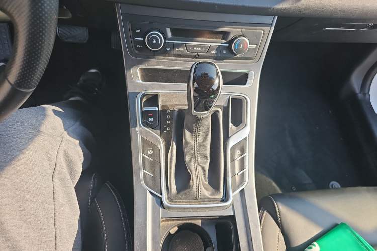 Used Geely Auto Emgrand 2018 1.5L CVT Upward Connect Edition