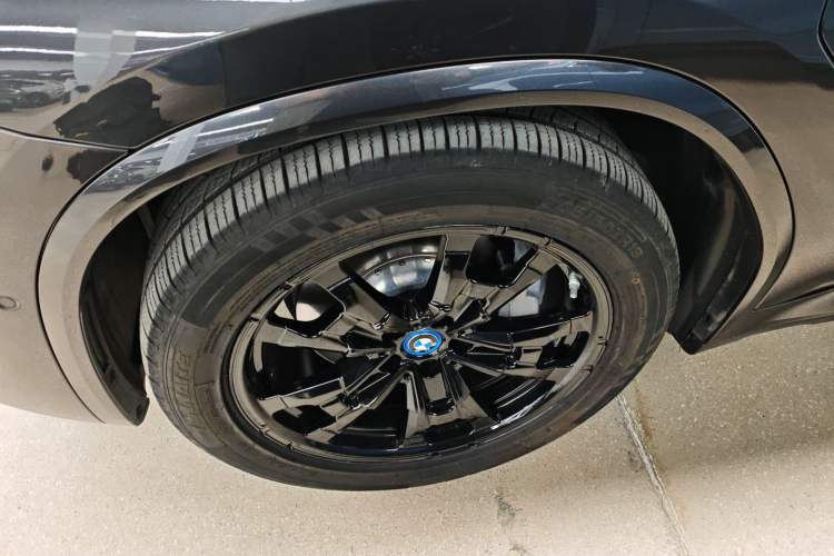 Used BMW iX3 2022 Leading Model
