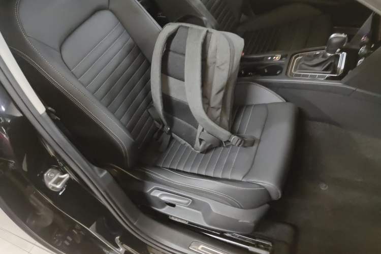 Used Volkswagen Magotan 2025 Zhongxiang Version 280TSI DSG Comfort Edition