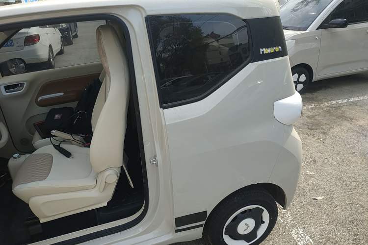 Used Wuling Hongguang MINIEV 2024 3rd Generation 215km Youth Edition
