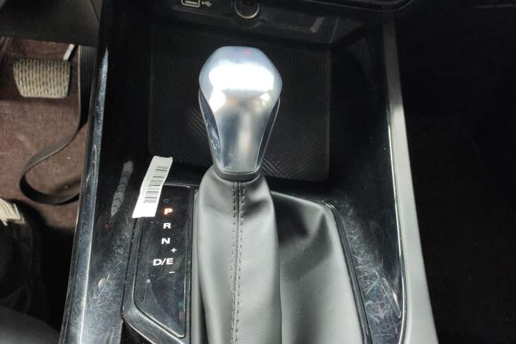 Used Roewe i5 2021 Revised Version 1.5L CVT Diamond Edition
