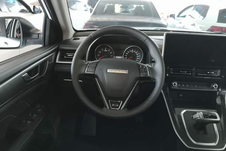 Used Haval M6 2021 PLUS 1.5T DCT Luxury Smart Connectivity Model
