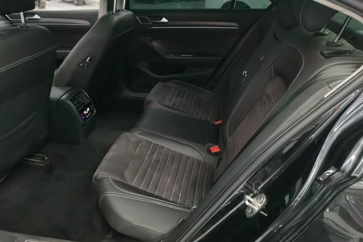 Used Volkswagen Magotan 2020 330TSI DSG Luxury Edition
