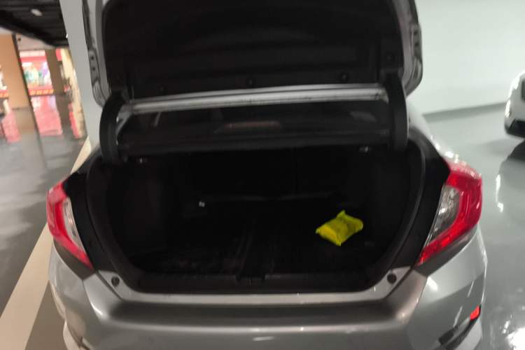 Used Honda Civic 2016 220TURBO CVT Luxury Edition
