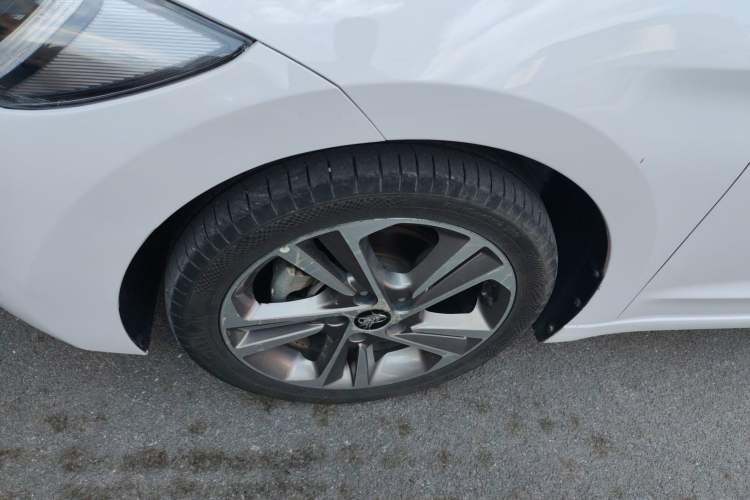 Used Hyundai Elantra 2016 1.6L Automatic ZhiXuan – Elite Version
