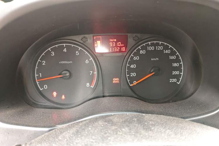 Used Hyundai Verna (older generation) 2014 1.4L Manual Smart GLS Trim