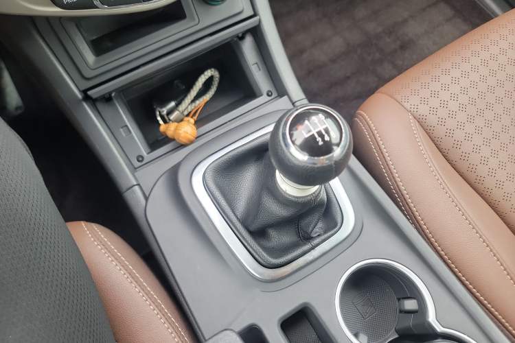 Used BYD S7 2016 1.5T Manual Luxury Edition
