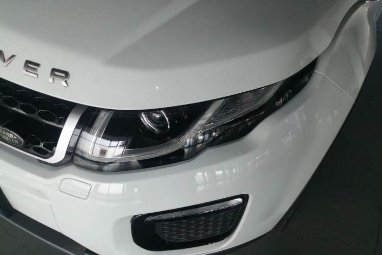 Used Land Rover Range Rover Evoque 2016 2.0T SE PLUS Smart Enjoyment Edition
