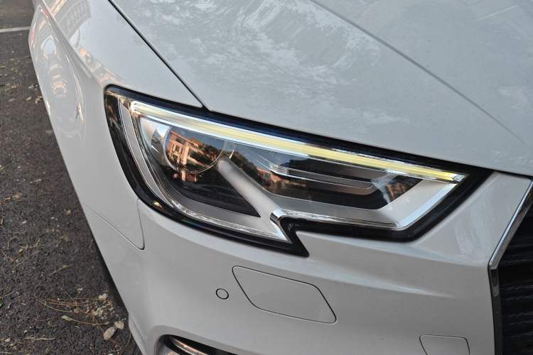 Used Audi A3 2018 30th Anniversary Edition Sportback 35 TFSI Fashion Model
