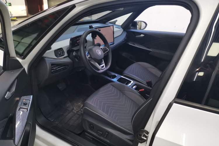 Used Volkswagen ID.3 2025 Smart Edition Outstanding Model
