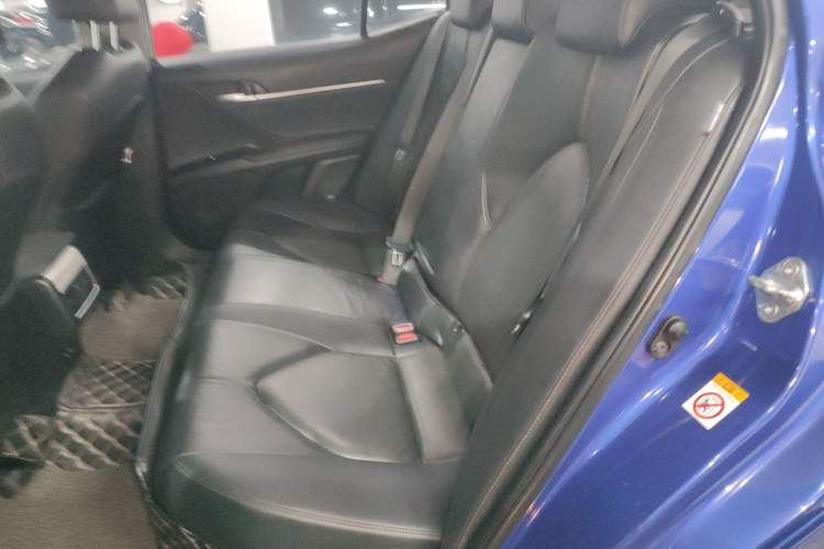 Used Toyota Camry 2018 Dual-Engine 2.5 HG Luxury Edition